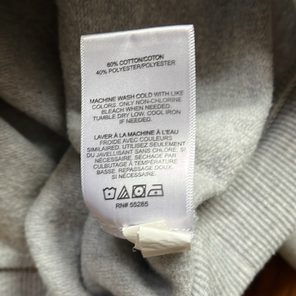 Express sweatshirt, size medium - Picture 4 of 4